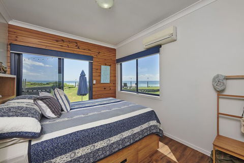 Belongil On The Beach - Tourism Brisbane 6