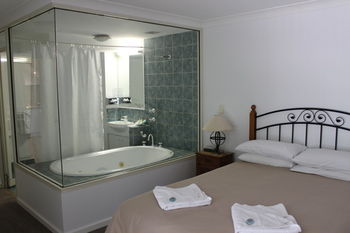 Forte Capeview Apartments - Brisbane 4u 3