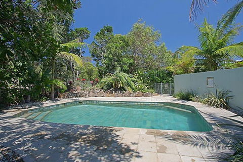 A Perfect Stay - 3 James Cook Apartments - Tourism Brisbane 1