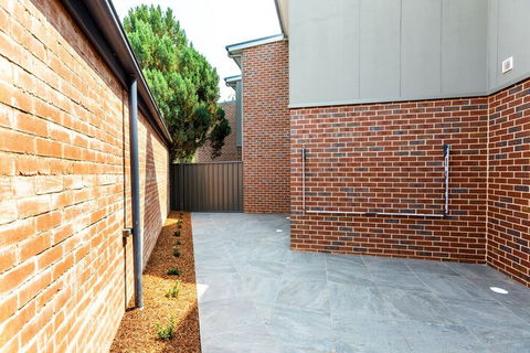 Wagga Apartments 1 - Brisbane 4u 2
