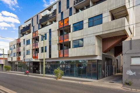 BRUNSWICK Stylish Space With Parking + Netflix - Brisbane Tourism 5