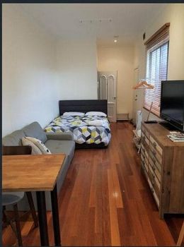 BUDGET Bourke St. Apartment - Tourism Brisbane 4