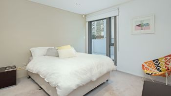Elegant Elizabeth Bay H374 - Brisbane Tourism 4