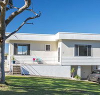 Toms Beach House - Tourism Brisbane