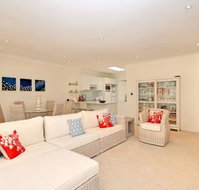 Nicholli Bay Parklands Unit 32 2 Gowrie Avenue - Tourism Brisbane