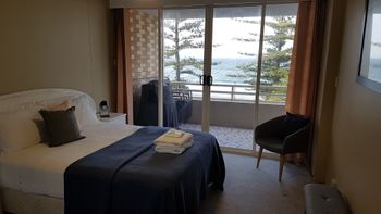Point Break 2 Bedroom Apartment - Tourism Brisbane 1
