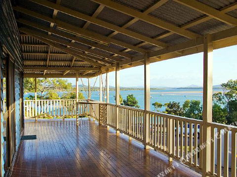 1770 Beach Accommodation Elliot Lodge - Brisbane Tourism 2