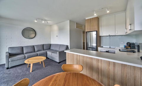 Snow Ski Apartments 23 - Brisbane Tourism 1