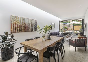 Stunning Executive Home In Glebe - Tourism Brisbane 0