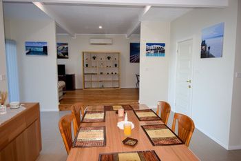 Diamond Lake House - Brisbane Tourism 1