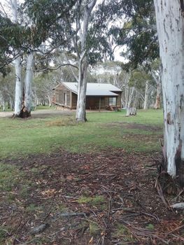 Gooandra Alpine Cabins - Tourism Brisbane 3