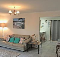 Narrawallee Escape - Tourism Brisbane