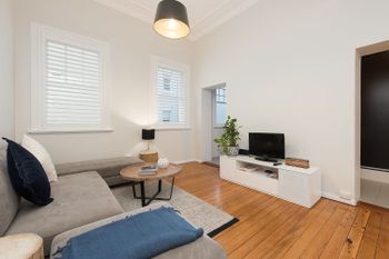 Spacious One Bedroom Heart Of Potts Point H333 - Tourism Brisbane 0