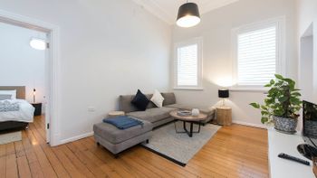 Spacious One Bedroom Heart Of Potts Point H333 - Tourism Brisbane 2