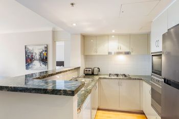 Wyndel Brown Street - Brisbane Tourism 1