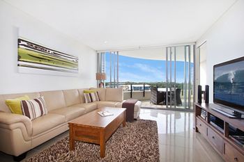 Cotton Beach Forty Four Roof Top - Tourism Brisbane 0
