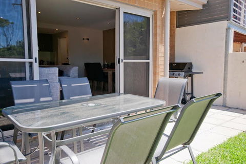 K Bay 6 Town House - Tourism Brisbane 0