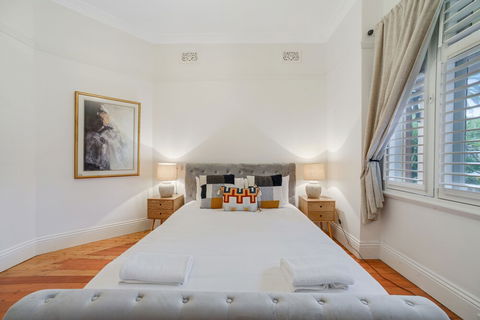 HomeHotel LuxuryHome 500m Crows Nest Shops - Brisbane Tourism 6
