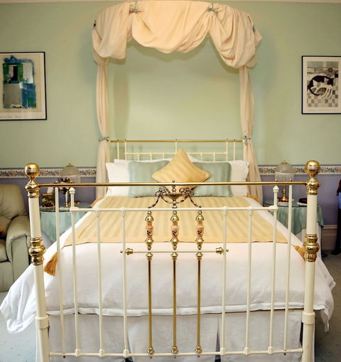 Forgandenny Bed & Breakfast - Brisbane Tourism 4