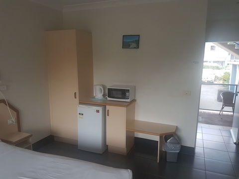 Jopen Cafe & Motel - Brisbane 4u 3