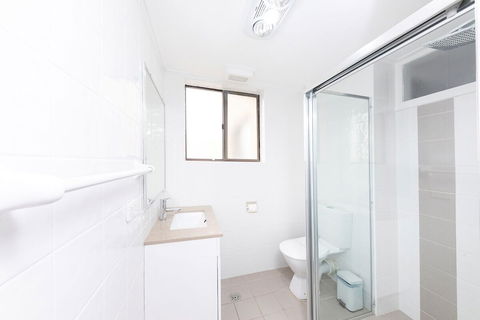 Hibiscus Court Unit 4 - Brisbane 4u 2