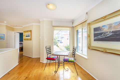 Scarborough Seaview Loft - Tourism Brisbane 1