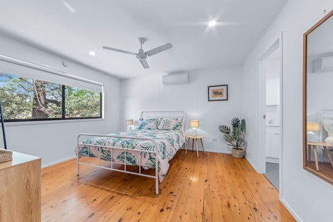 Coastal Cottage - Cannonvale - Tourism Brisbane 5