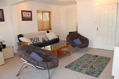 Casa La La Malua Bay - Brisbane Tourism 2