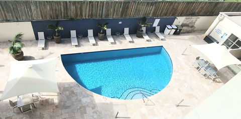 Sea Breeze Luxury Holiday Apartment Accommodation - Tourism Brisbane 2