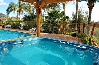 Ambience Holiday Apartments - Brisbane Tourism 6