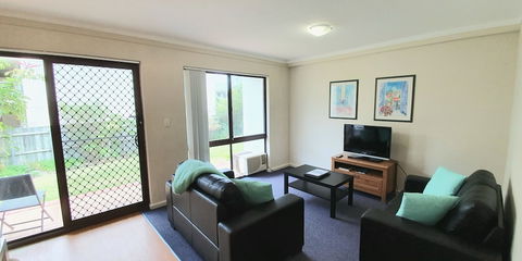 West Beach Lagoon 202 - Quiet & Ground Floor - Tourism Brisbane 6