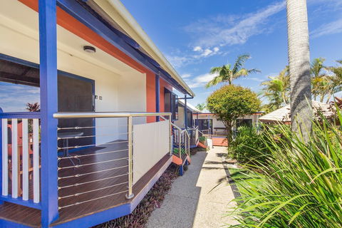 Clubyamba Beach Holiday Accommodation - Adults Only - Brisbane Tourism 1
