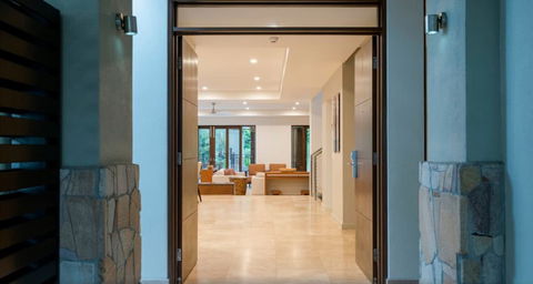 Sea Temple Port Douglas 3 Bedroom Luxury Villa - Brisbane Tourism 5