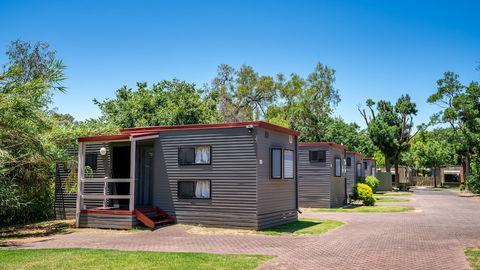 Adelaide Caravan Park - Tourism Brisbane 1