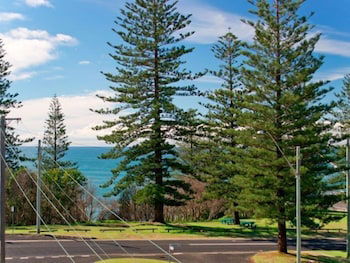 Seaspray Apartments - Brisbane Tourism 5