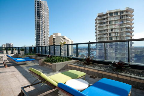 Apartment Stay - Circle On Cavill - Tourism Brisbane 0