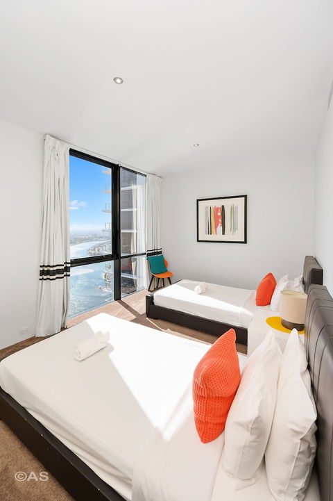 Apartment Stay - Circle On Cavill - Tourism Brisbane 1