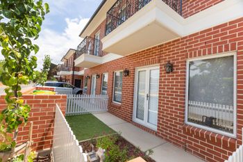 Brand New Townhouse - Tourism Brisbane 0