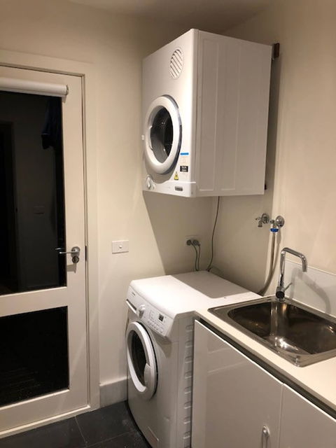 Malvern 3 Bedroom Home - Brisbane Tourism 3