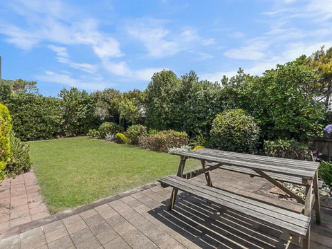 Swimmers Rest - Uninterrupted Panoramic Ocean Views - 1 Bedroom - Tourism Brisbane 6