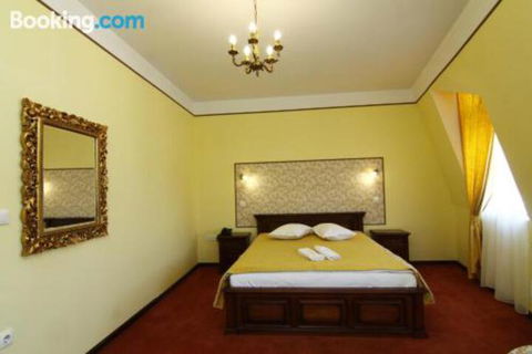 Mole Creek Lodge - Tourism Brisbane 1