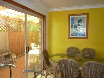 Sails Beach House Apartments Pottsville Beach - Tourism Brisbane 3