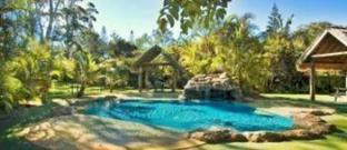 Straddie Bungalows - Brisbane Tourism 4