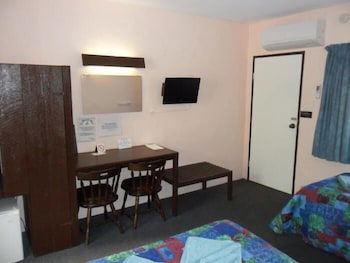 El Mexicali Motel - Tourism Brisbane 0