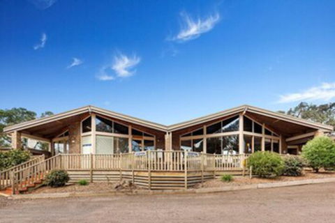 Bellbrae Country Club Surf Coast - Brisbane Tourism 0