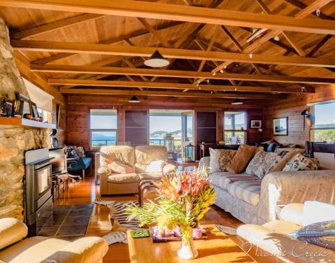 Palana Beach House - Brisbane Tourism 0