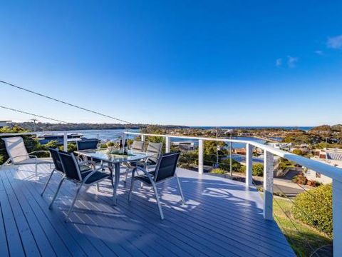 Sea180 Merimbula - Brisbane Tourism 0