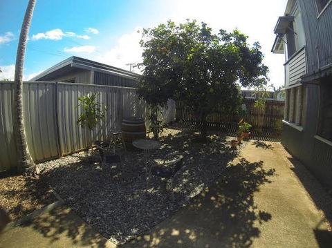 AussieWolf Share House - Brisbane Tourism 0