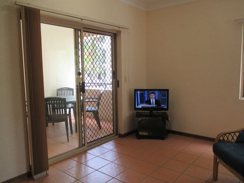 Royal Palm Villas Cairns - Brisbane Tourism 6