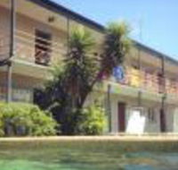 Lazy Duck Hostel - Brisbane Tourism